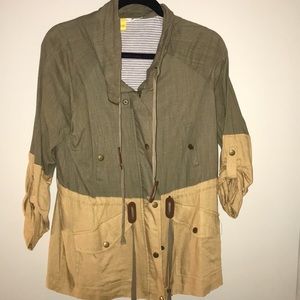 Olive and mustard top